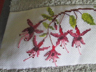 fuchsia brodés