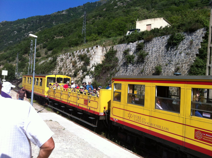 Train jaune PO.