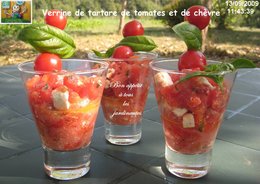 VERRINE DE TARTARE DE TOMATES ET DE CHEVRE