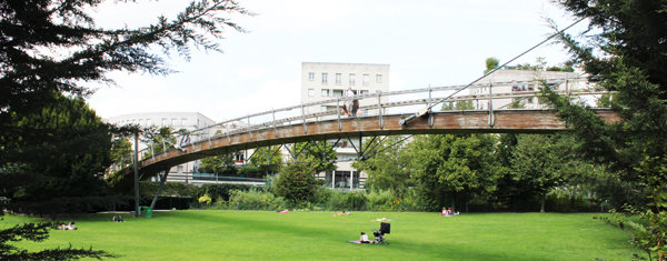 Viaducs et passerelles pour passer d'un arrondissement à un autre